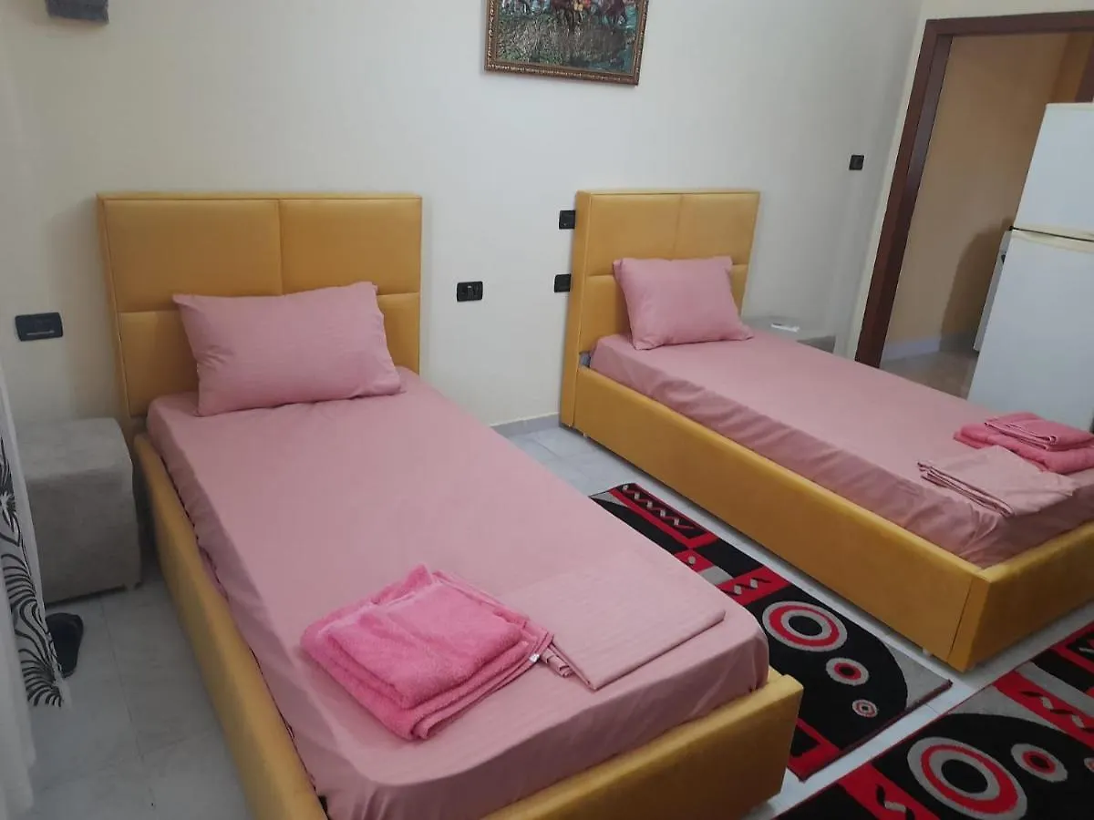 Veri'S House Tirana Albania